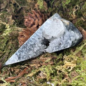 Druse Quartz & Calcite