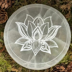 Plaque de rechargement en Sélénite "Lotus"