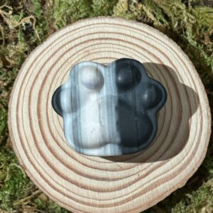 Patte de Chat,  Tai Chi Stone