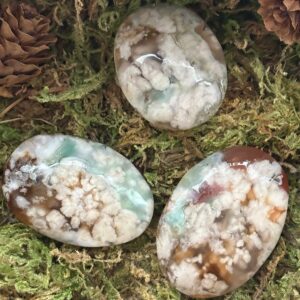Galet Agate Fleur Verte, Réactif aux UV