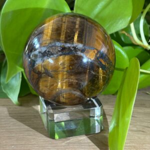 Sphère Oeil de Tigre & inclusions de Quartz + Support