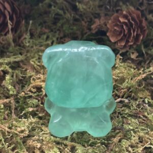 Ourson Fluorine Verte, Réactif aux UV