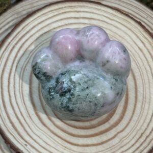 Patte de Chat, Thulite