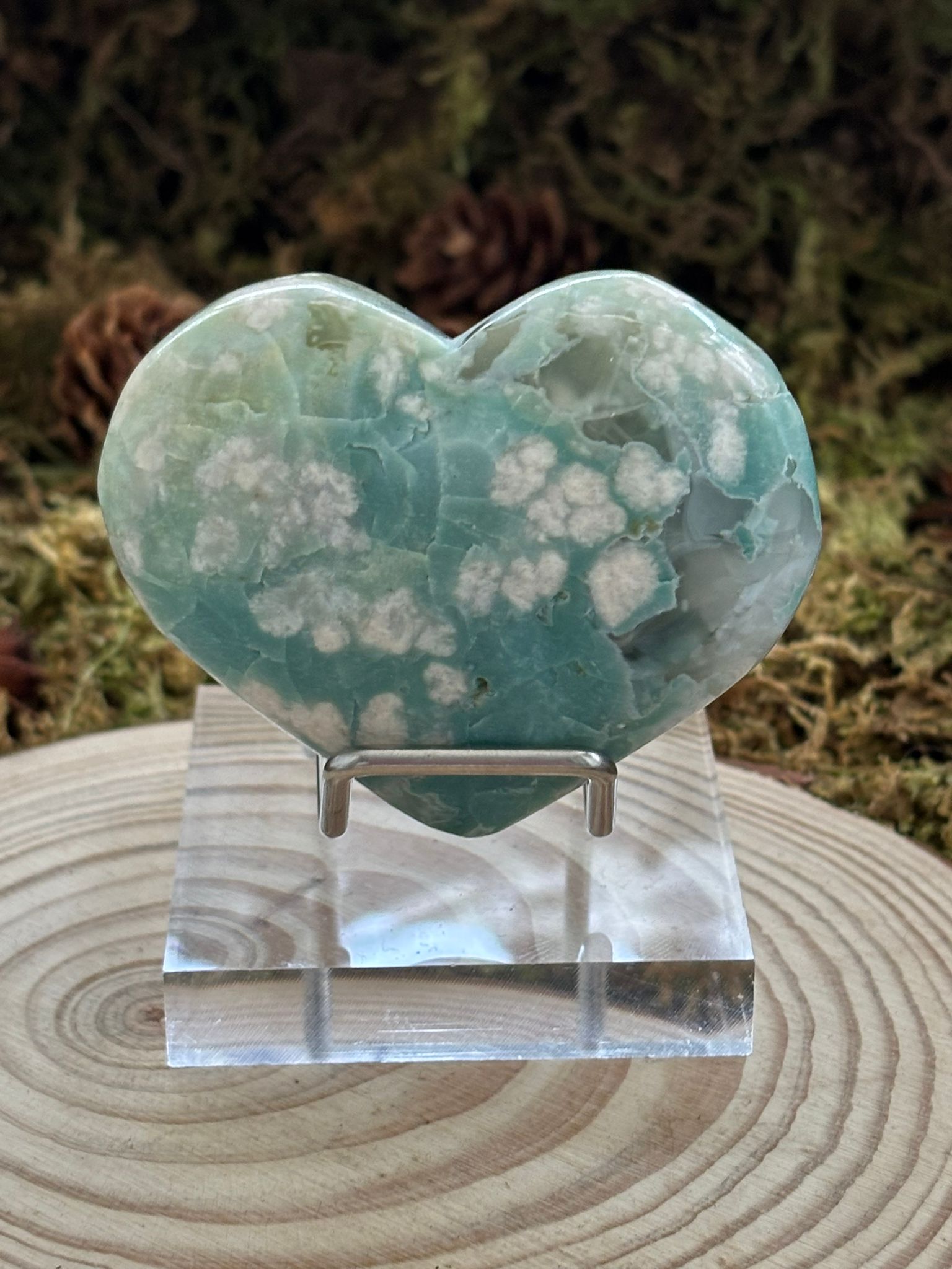 coeur-agate-fleur-verte-sur-support-1