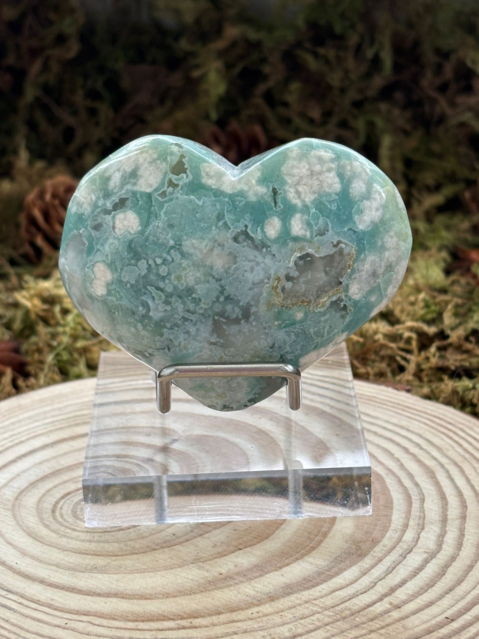 coeur-agate-fleur-verte-sur-support-2