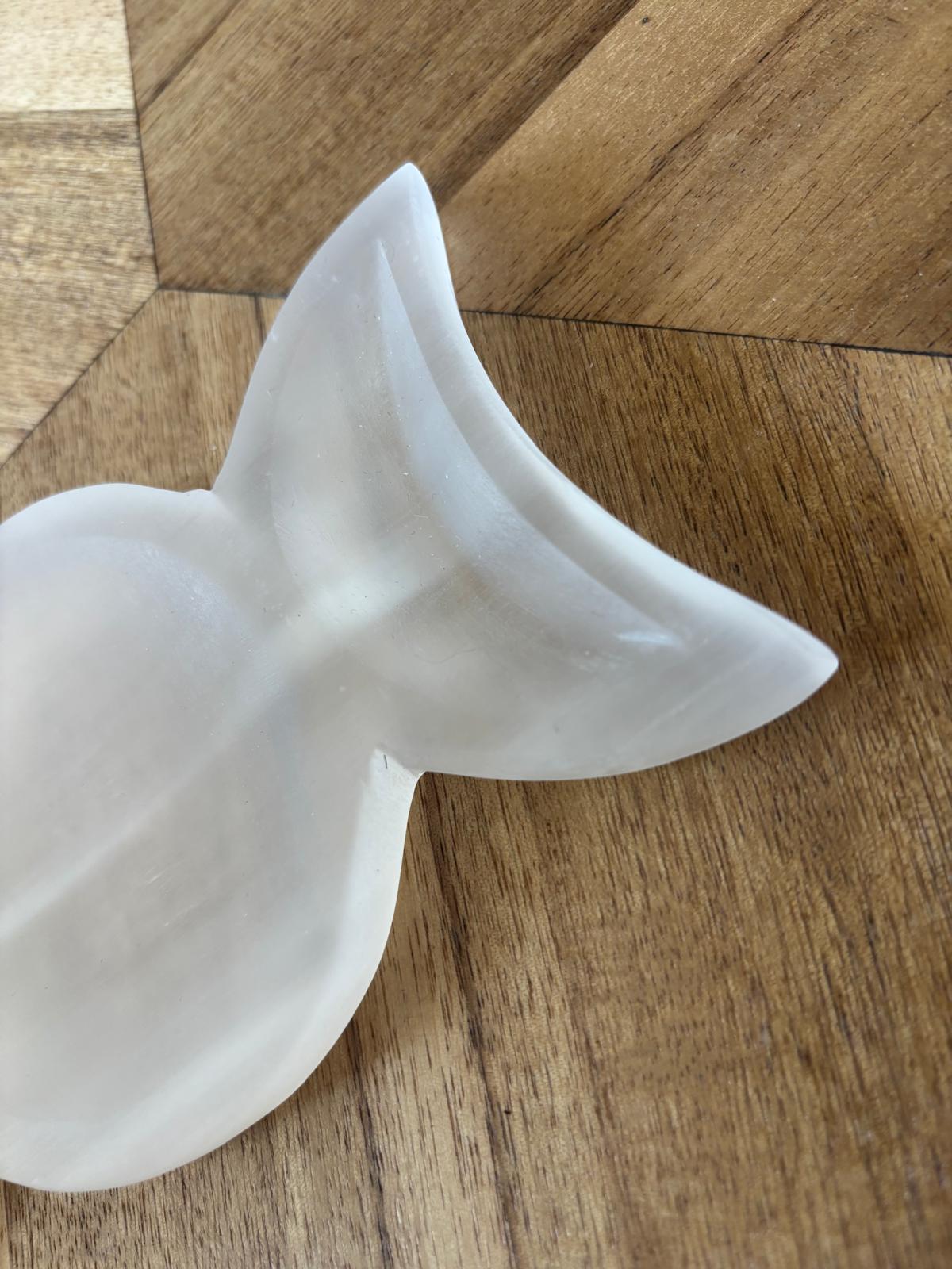 lune-selenite-coupelle-1