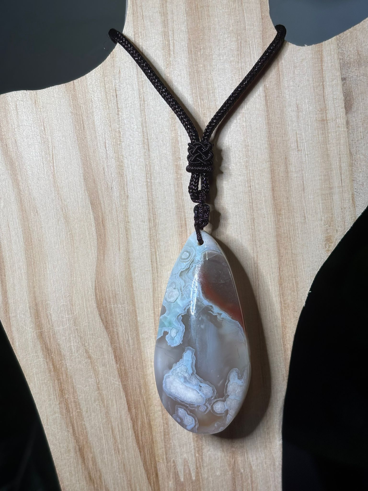 pendentif-agate-fleur-verte-russie-cordon-3