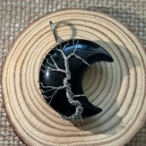 Pendentif Lune en Obsidienne Noire – Arbre de Vie
